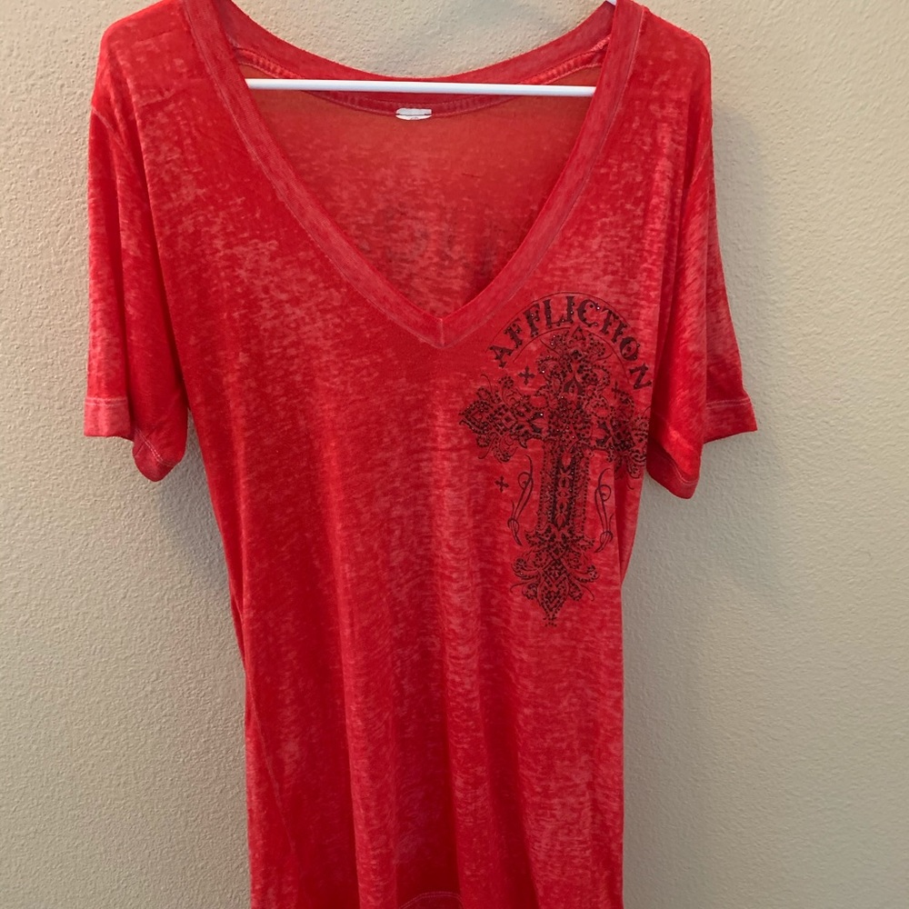 AFFLICTION V NECK